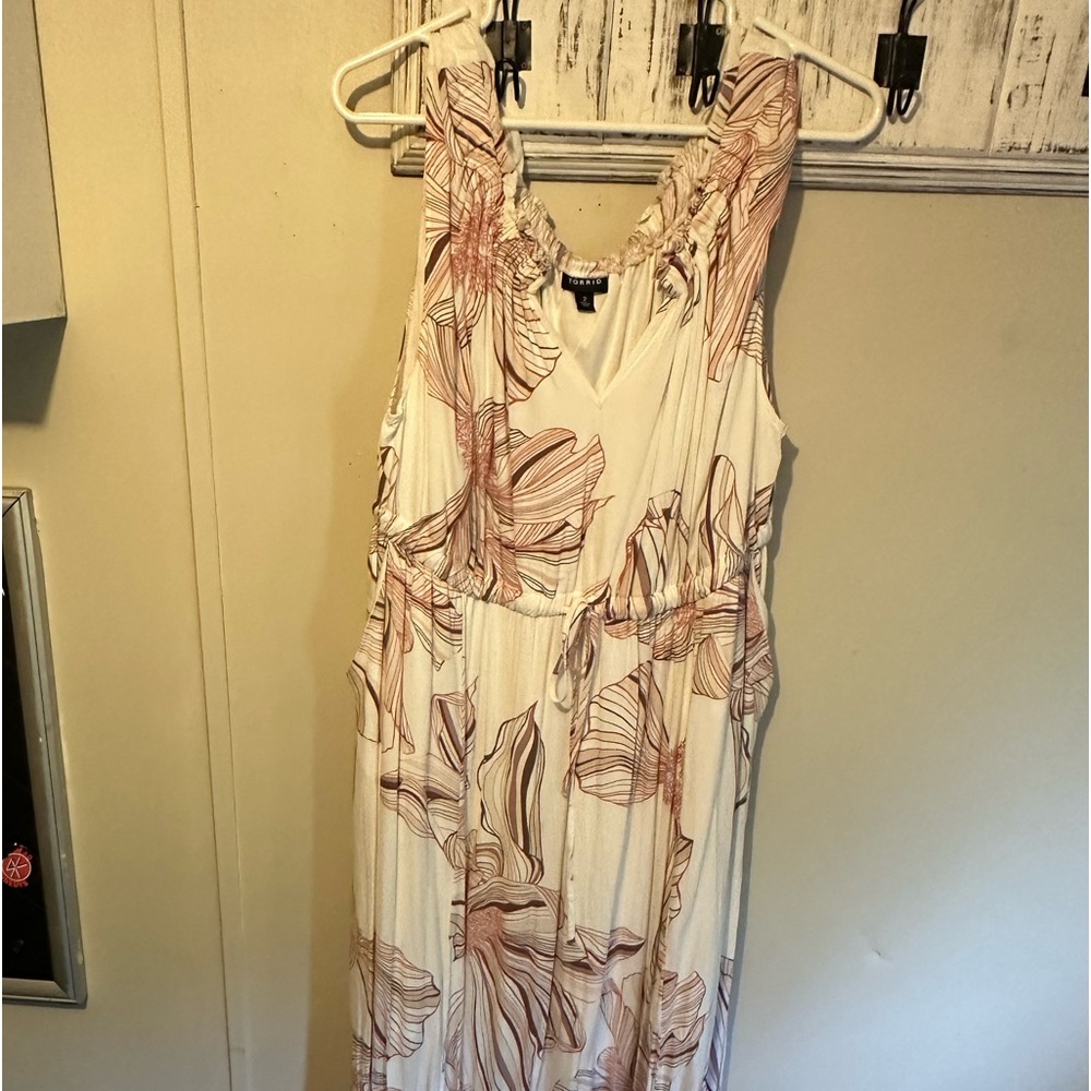 Womens Plus Flowy Maxi Dress
